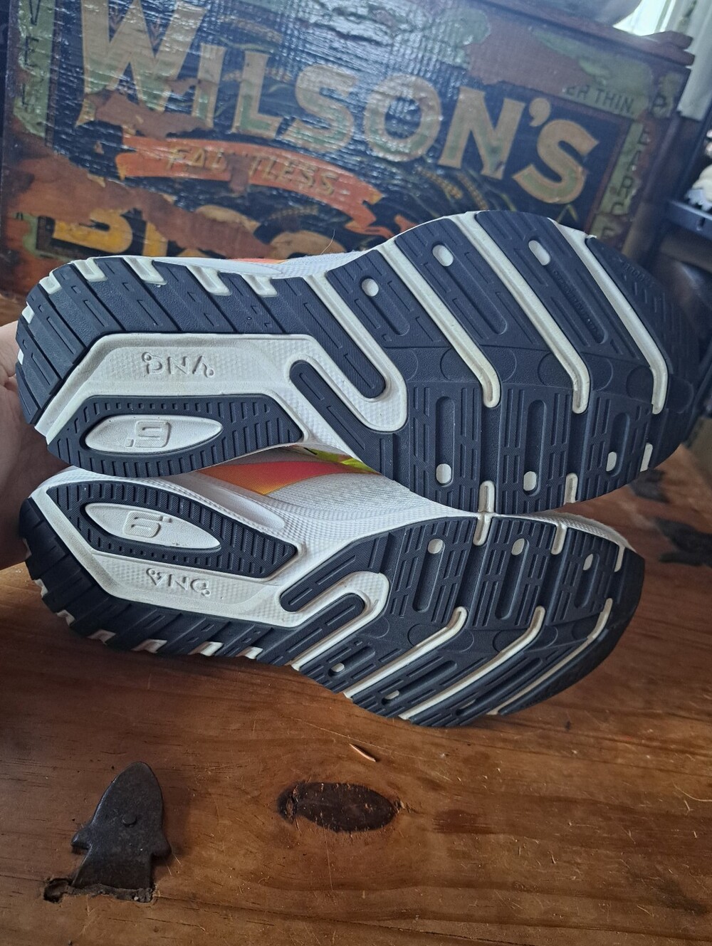 Brooks Launch GTS 9 Women's Running Shoes Size 7 White Pink Yellow 1203741B148 - Picture 8 of 11